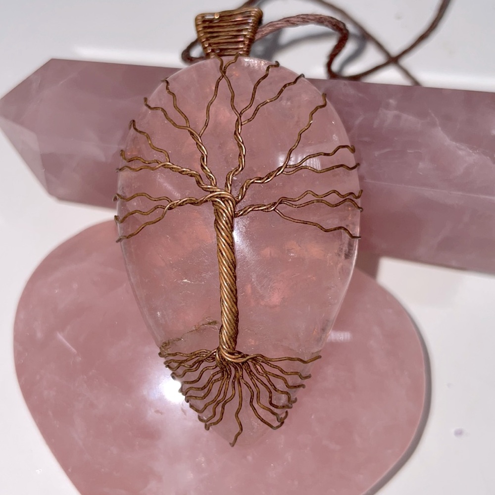 Roses Quartz Wire Wrapped pendant